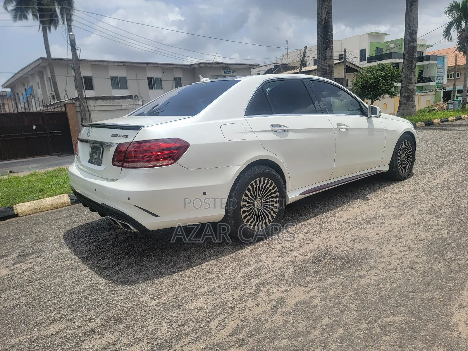 Mercedes-Benz E63 2010 White
