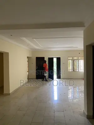 3bdrm Block of Flats in Utako for rent