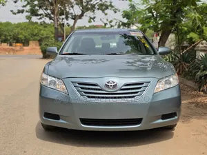 Toyota Camry 2010 Green