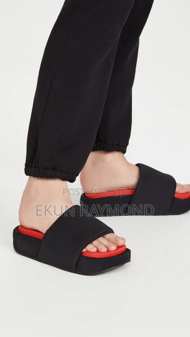 Foot Wear's