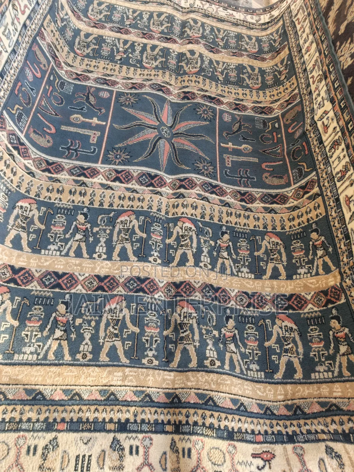 6.6 by 9.6 High Quality Center Rug