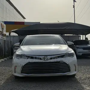Toyota Avalon 2013 White