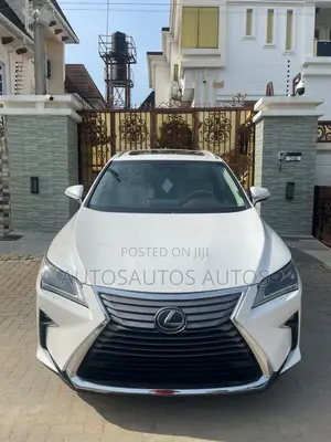 Lexus RX 350 FWD 2018 White