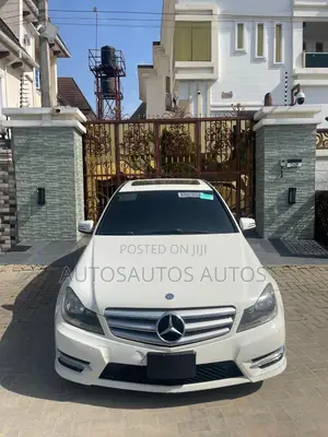Mercedes-Benz C300 Luxury 4Matic Sedan AWD (3.5L 6cyl 7A) 2013 White