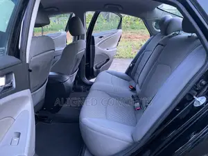 Hyundai Sonata GLS Sedan FWD (2.4L 4cyl 6A) 2012 Black
