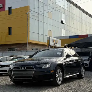 Audi A4 2018 Gray