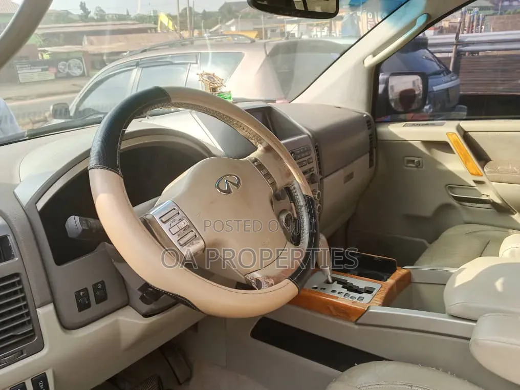Infiniti QX56 2008 Blue