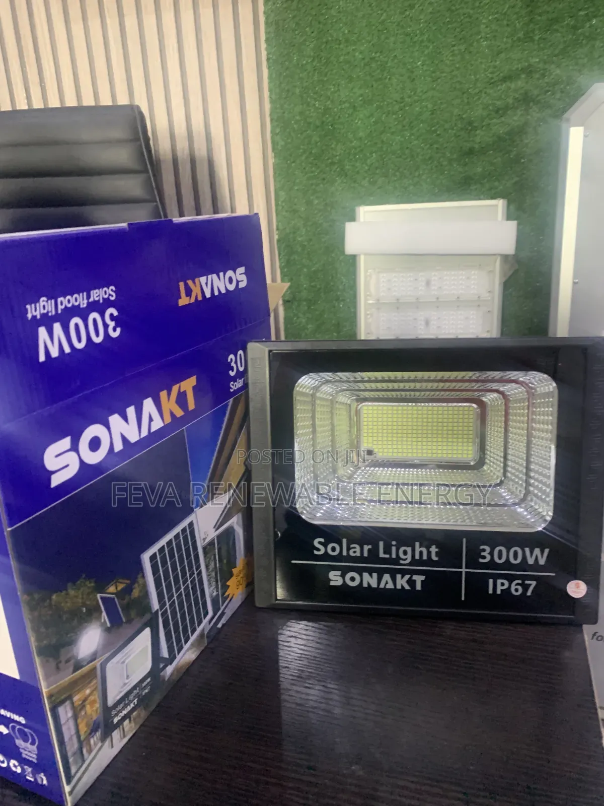 Sonakt 300w Solar Flood Light