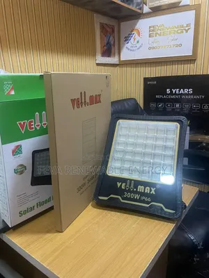 Vellmax 300w Solar Flood Light