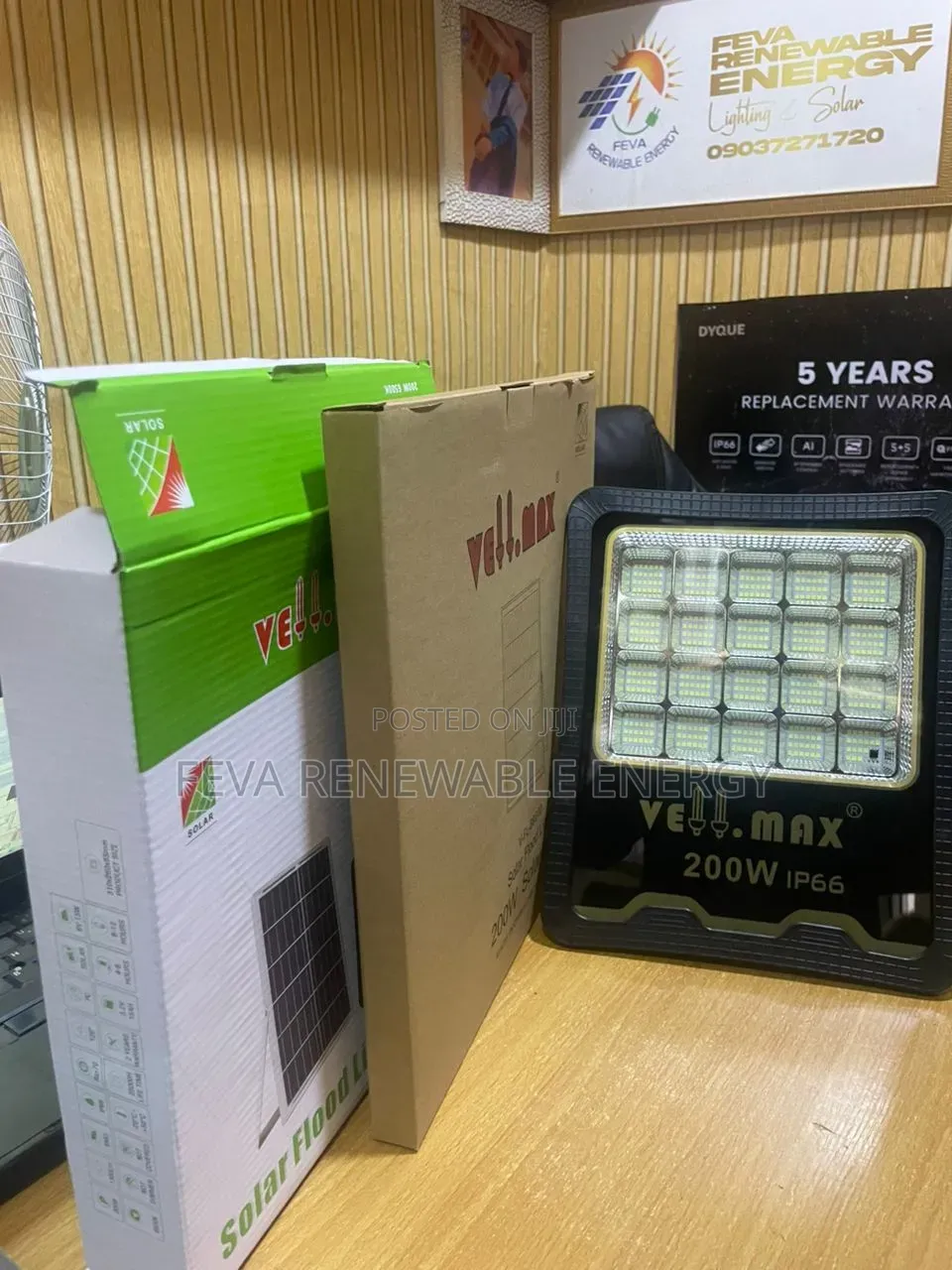 Vellmax 200w Flood Light