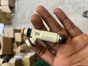 Lexus Es330 Es300 Fuel Injector Nozzle