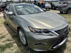 Lexus ES 350 FWD 2016 Gold
