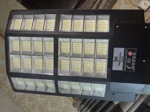 1800watt 32eyes Solar Light