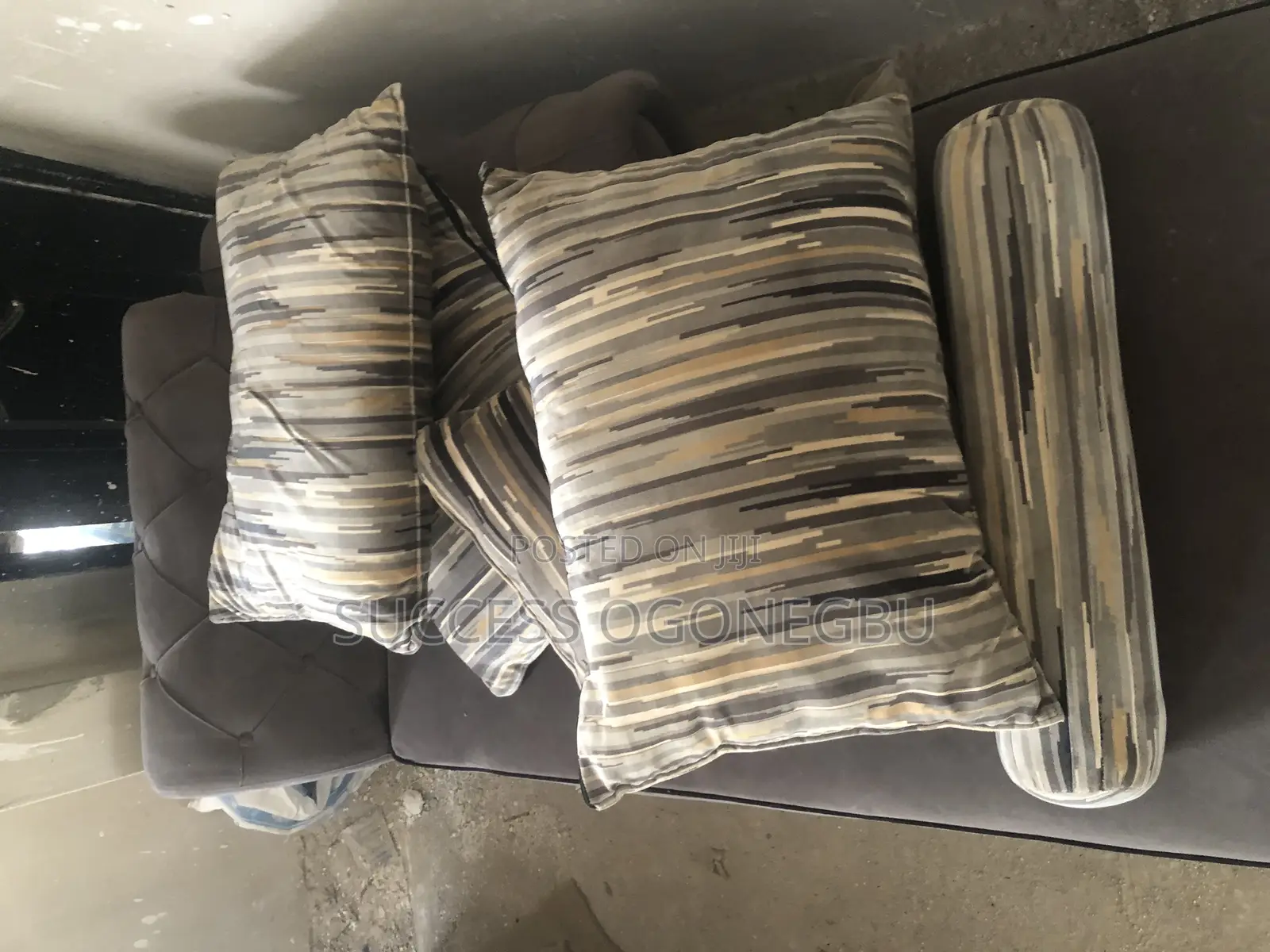 L-Shaped 6 Seaters Plus One Single Sofas