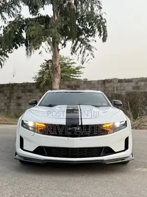 Chevrolet Camaro 2020 White