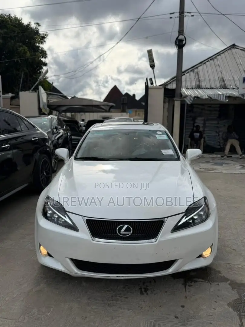 Lexus IS 250 2012 White