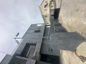 2bdrm Duplex in General Paint Estate, Ajah for rent