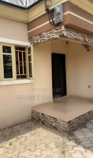 1bdrm Room & Parlour in Nasarawa for rent