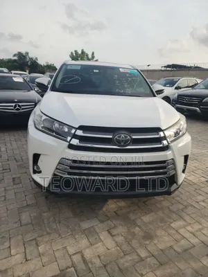 Toyota Highlander Limited Platinum 2019 White