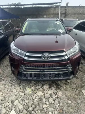 Toyota Highlander 2015 Red