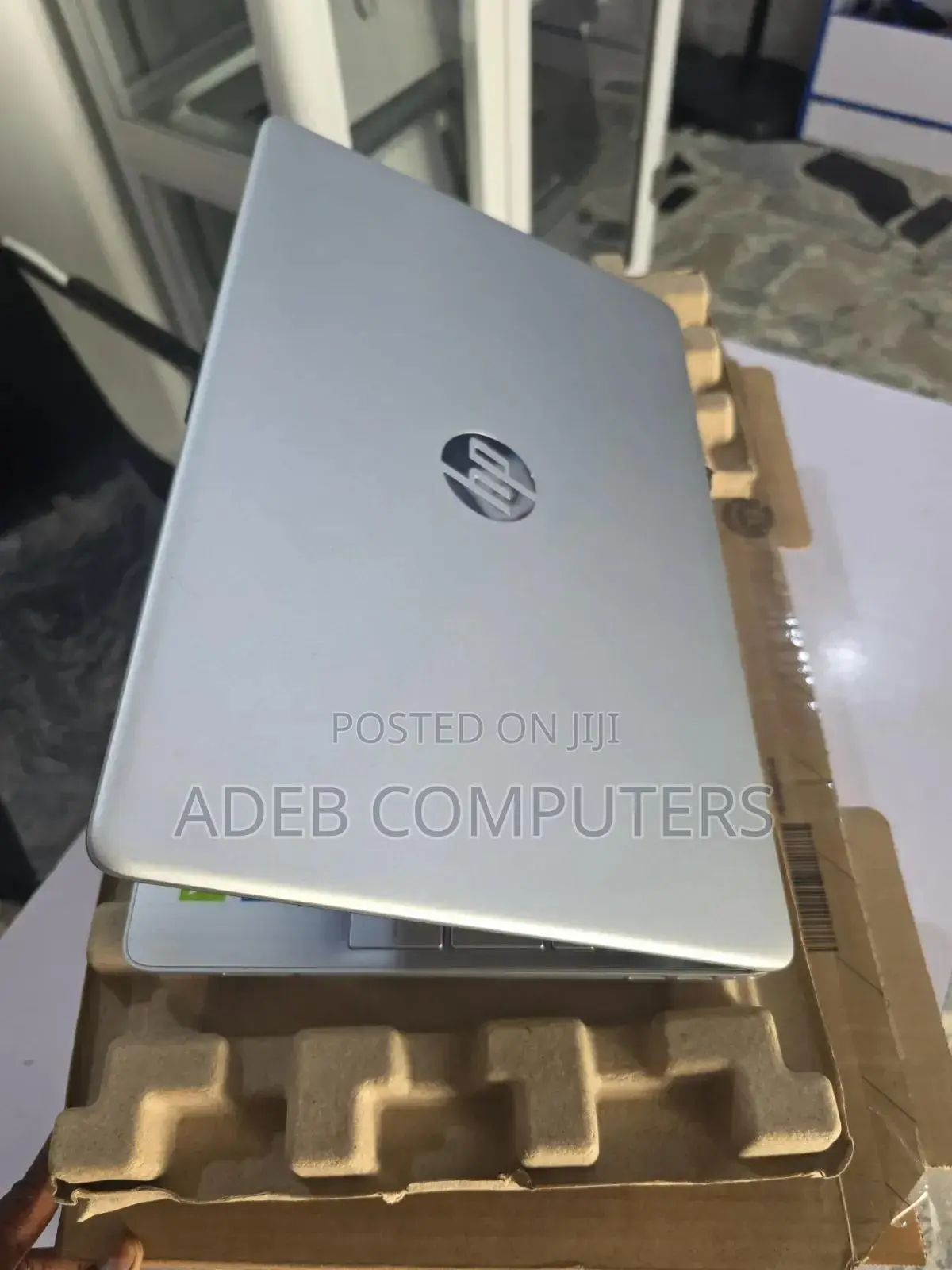 Laptop HP 15 8GB Intel Core i5 HDD+SSD 512GB