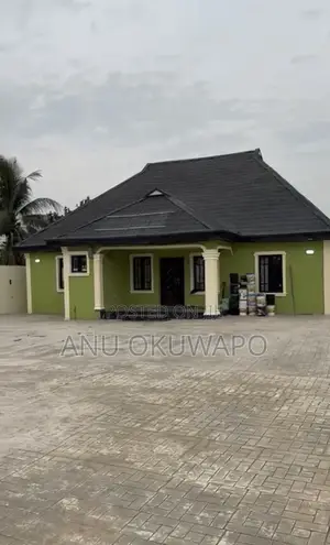 3bdrm Bungalow in Ado-Odo/Ota for sale