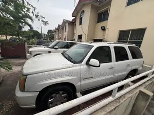 Cadillac Escalade 2006 White