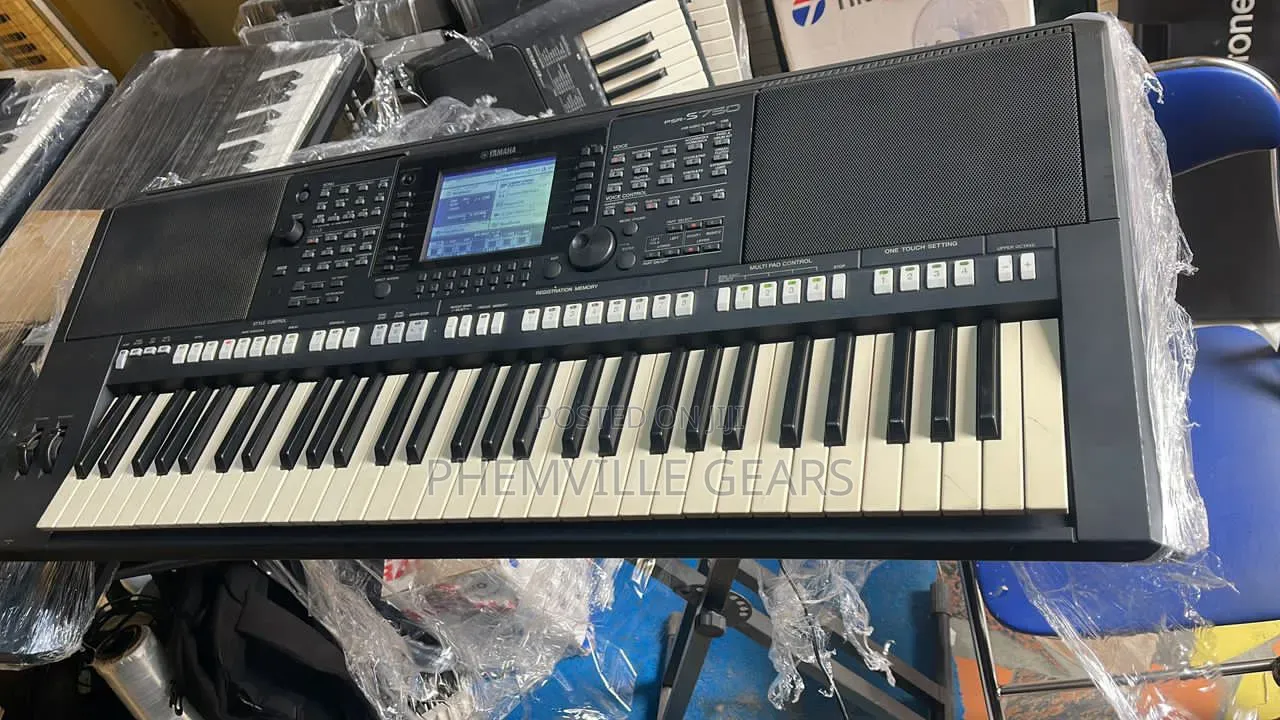 Yamaha Uk Used PSR S750