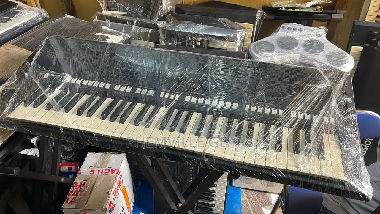 Yamaha Uk Used PSR S750
