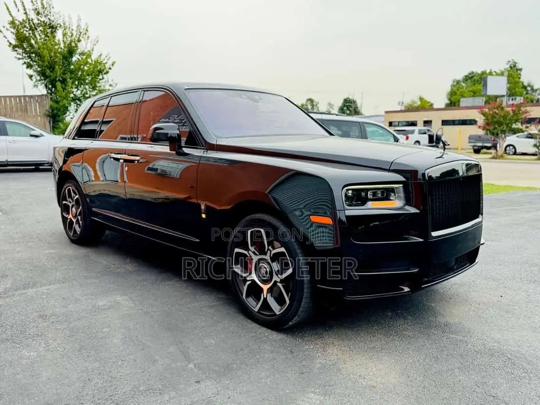 Rolls-Royce Cullinan Black Badge 2024 Black