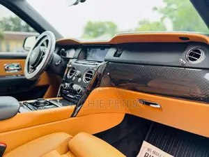 Rolls-Royce Cullinan Black Badge 2024 Black