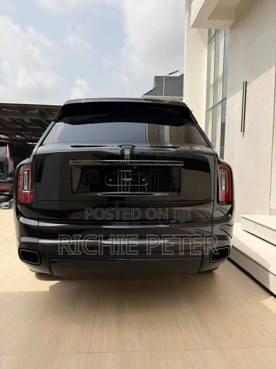 Rolls-Royce Cullinan Black Badge 2024 Black