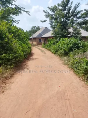 A Plot of Land for Sale at Ajibade Araro Apete, Ibadan.