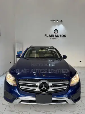 Mercedes-Benz GLC-Class 2018 Blue