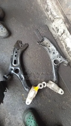 Complete Front Lower Arm for Honda CRV 2024