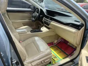 Lexus ES 350 FWD 2013 Blue