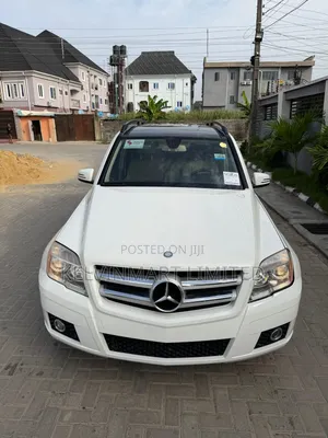 Mercedes-Benz GLK-Class 350 4MATIC 2011 White