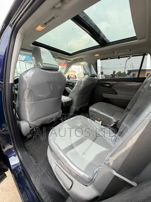 Toyota Highlander Platinum 2021 Blue