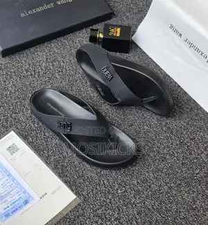 Tom Ford Slides