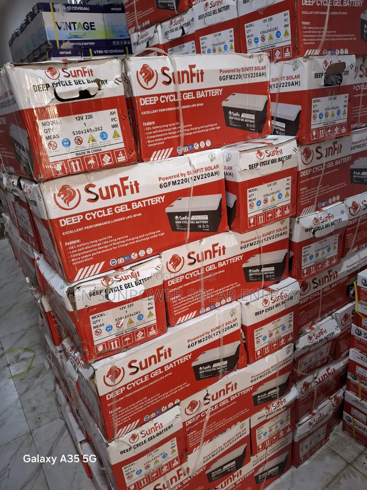 12v/220ahs Sunfit Deep Cycle Gel