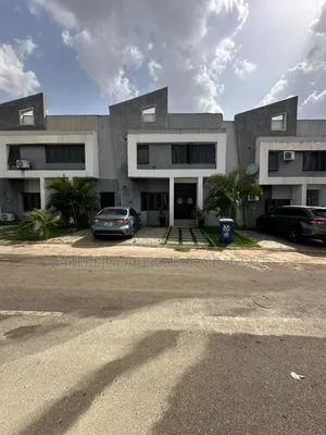 3bdrm Townhouse / Terrace in Around Godab for rent
