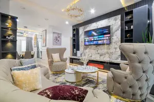 Furnished 3bdrm Apartment in Lekki Phase 1 for sale