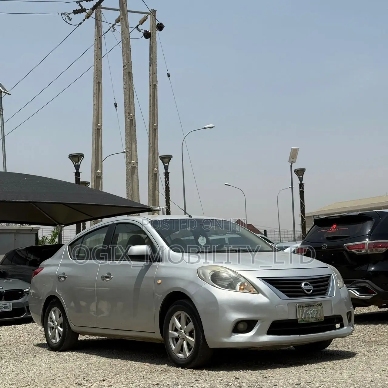 Nissan Almera 2012 Silver
