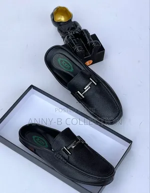 Tods Men Black Half Shoe