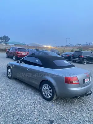 Audi Quattro 2011 Gray
