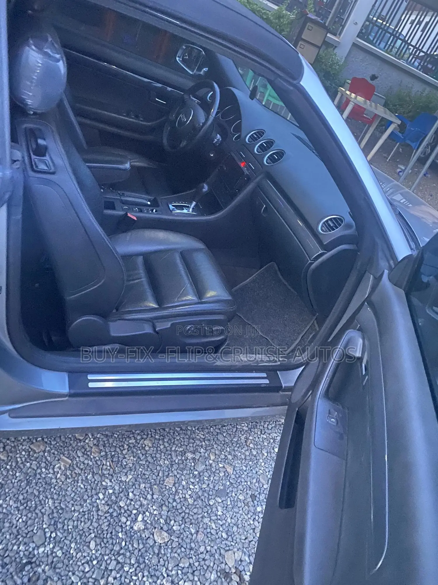 Audi Quattro 2011 Gray