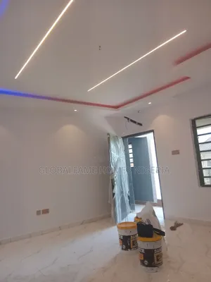 2bdrm House in Royal Garden Estate for rent