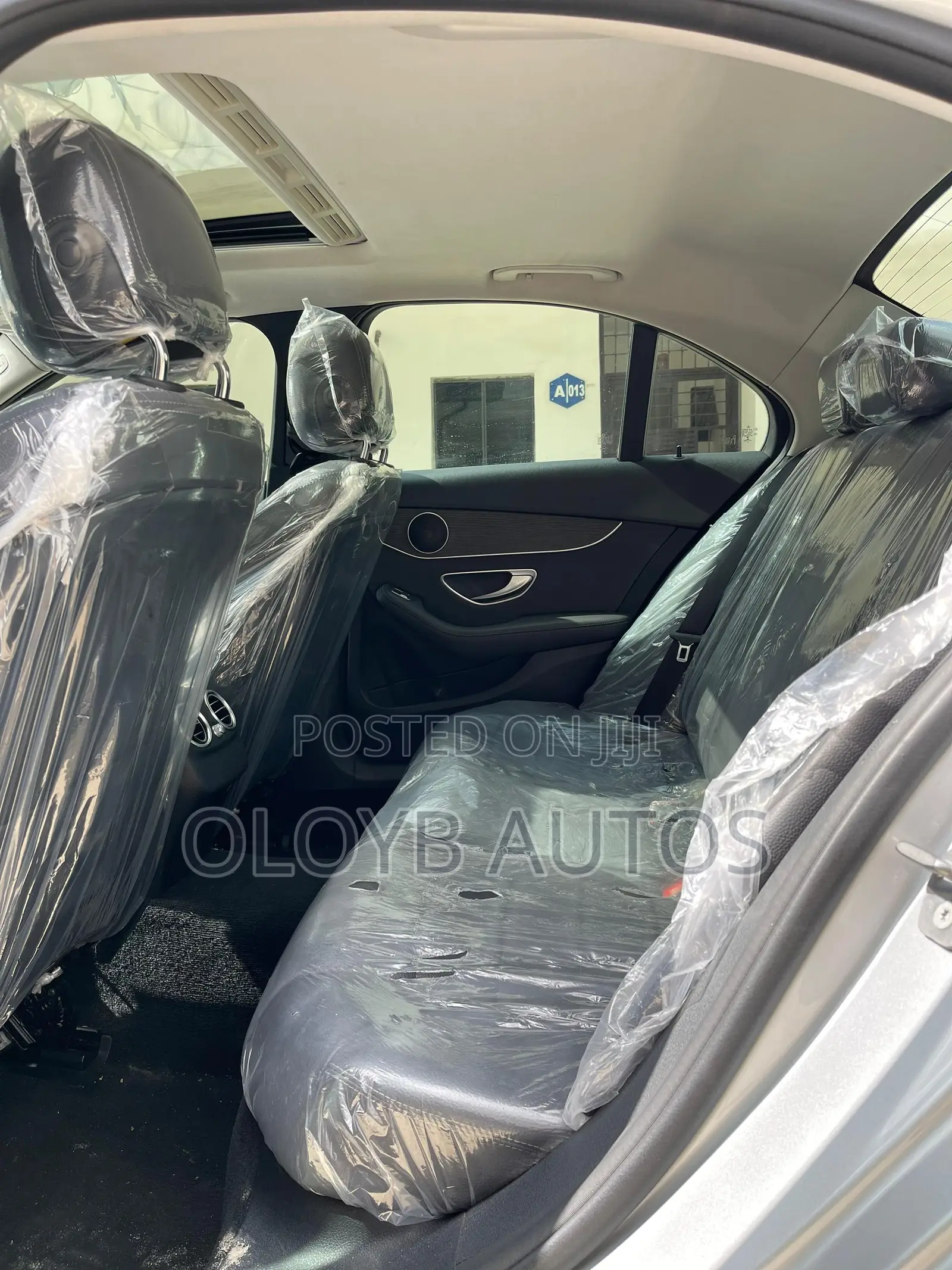 Mercedes-Benz C300 2020 Silver