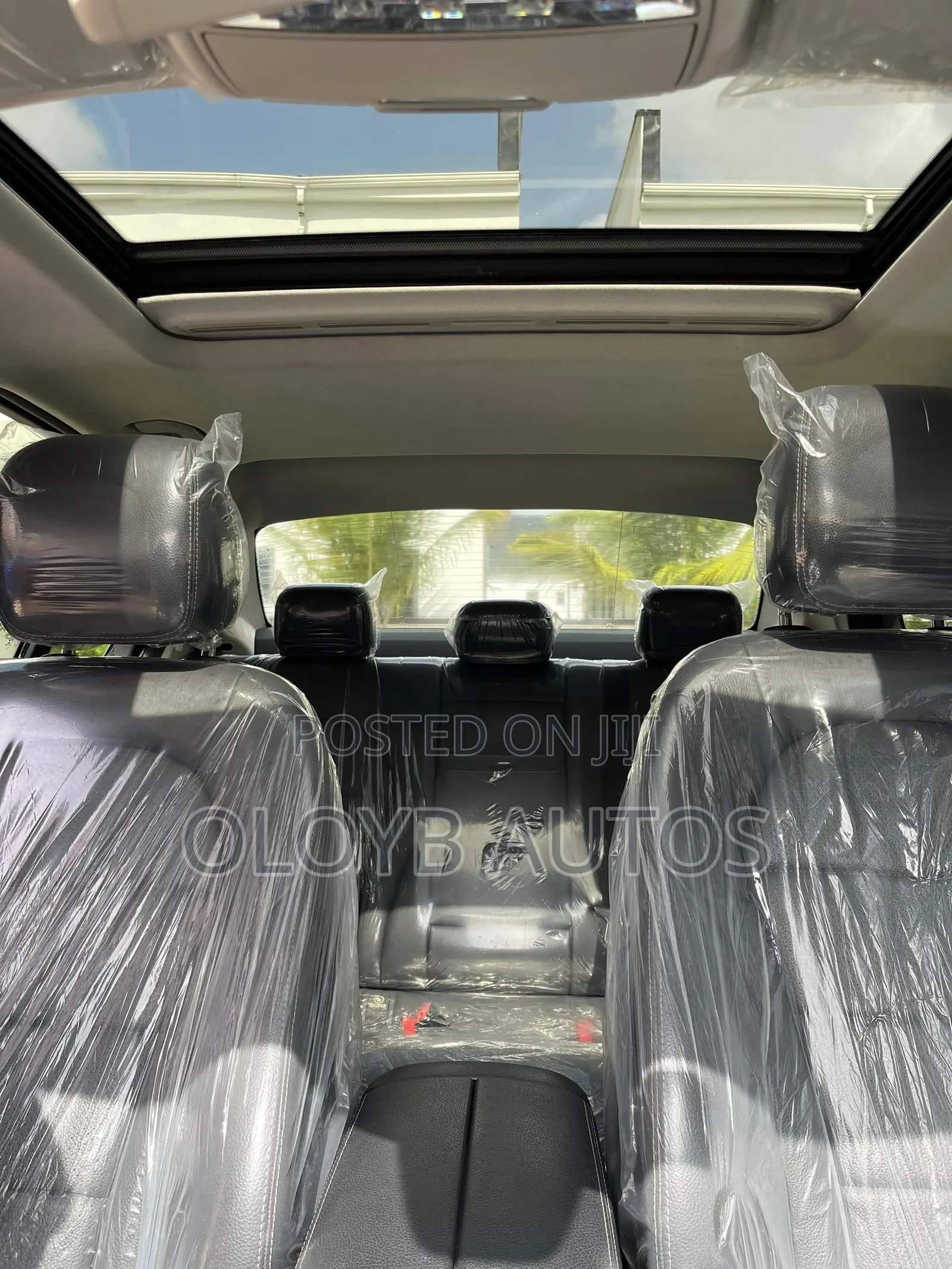 Mercedes-Benz C300 2020 Silver