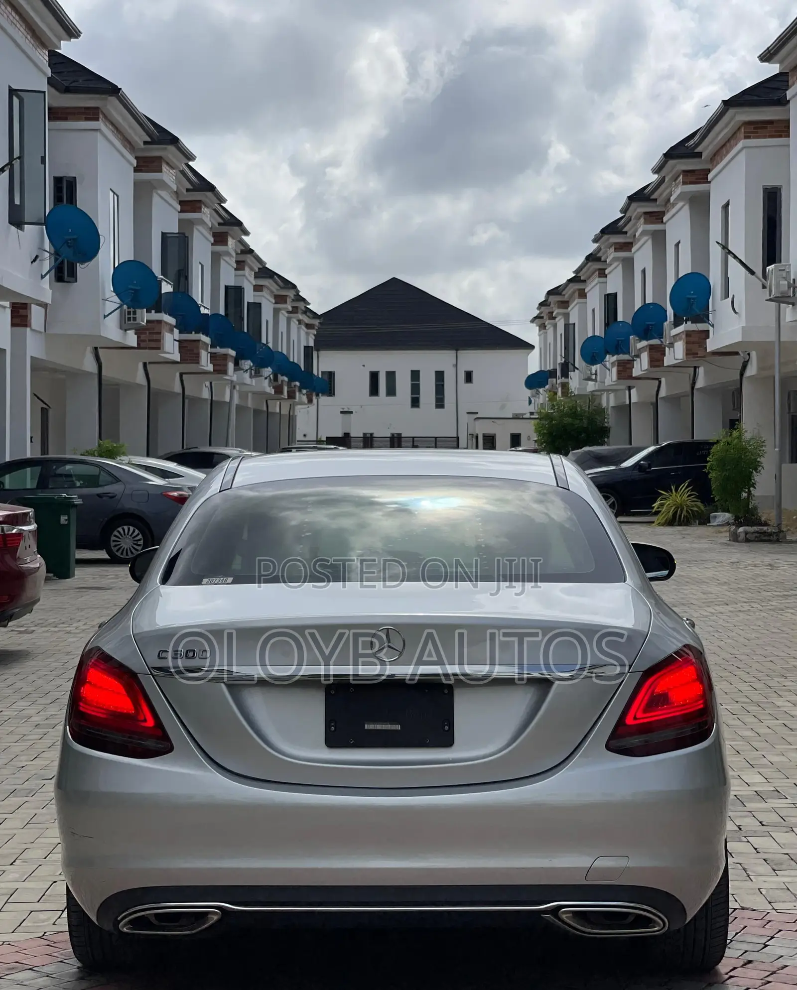 Mercedes-Benz C300 2020 Silver